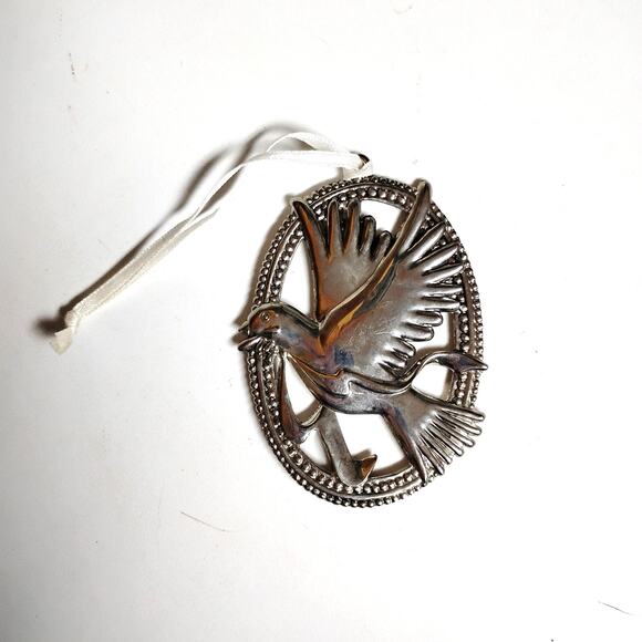 🕊️ Vintage Dove Ornament 🎄 Silver Plate Christmas Peace 1960s - Picture 7 of 7